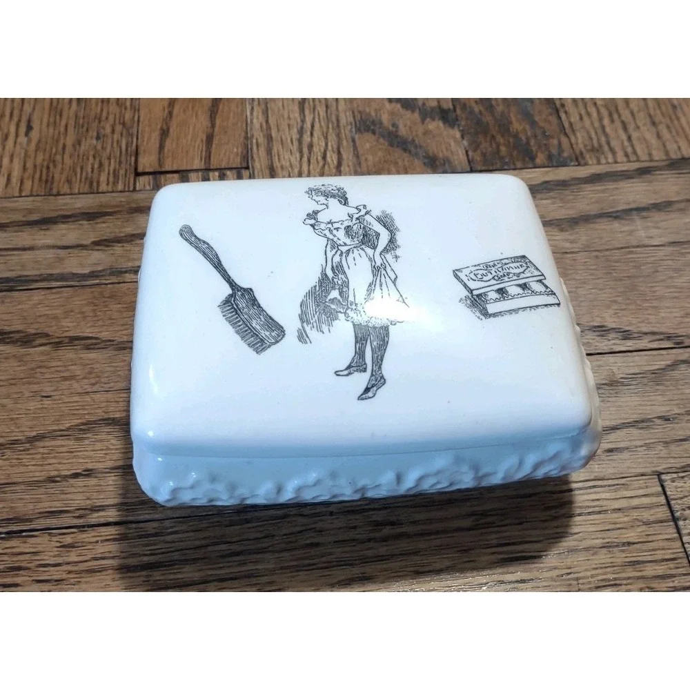 Vintage Porcelain Vanity Trinket Box – Victorian Boudoir Style – Made in Japan